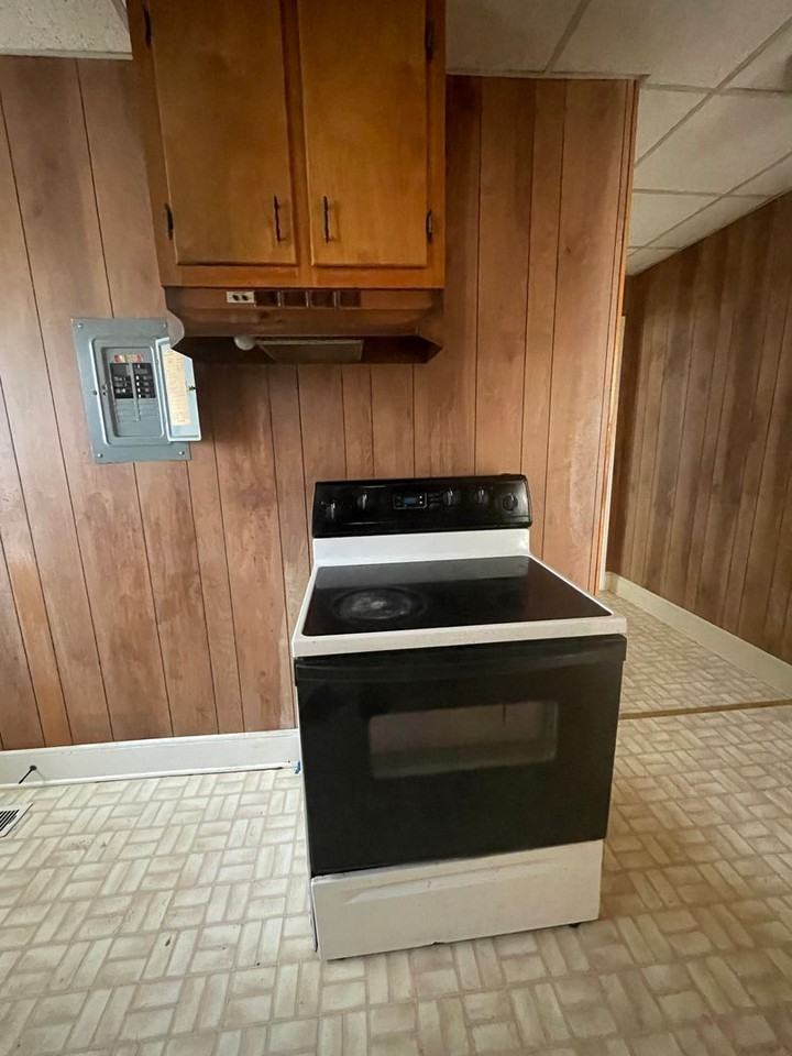 404 W Edgerton St - Photo 6 of 11