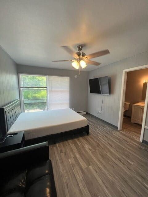 401 Smith St Apt B12 - Photo 2 of 15