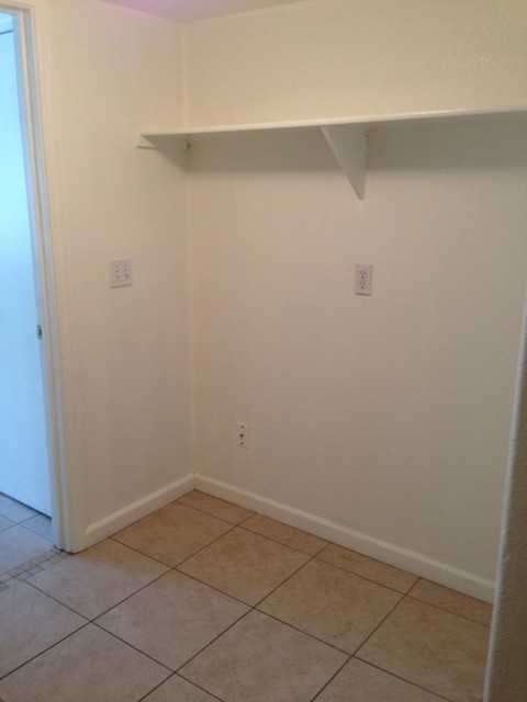 2328 S Fallbrook Dr - Photo 7 of 50