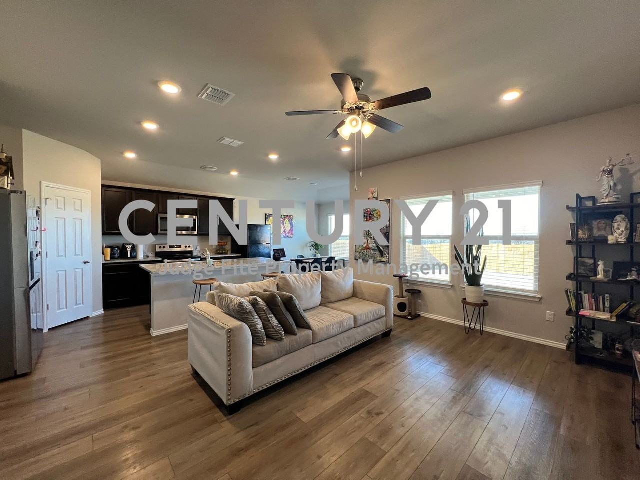 3117 Sherco Rd - Photo 2 of 11