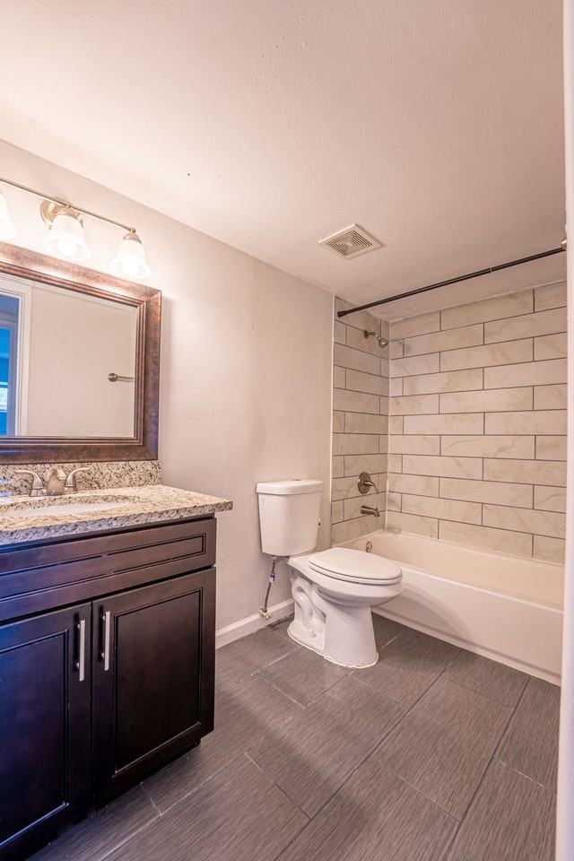 Arbor and Bottleworks - Photo 6 of 14