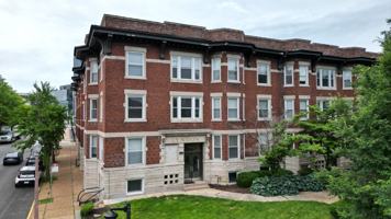 featured image of 4502 Laclede Ave