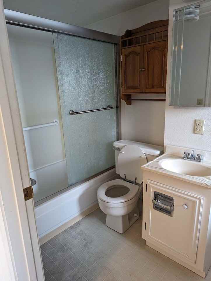 2518 17th St - Photo 2 of 18