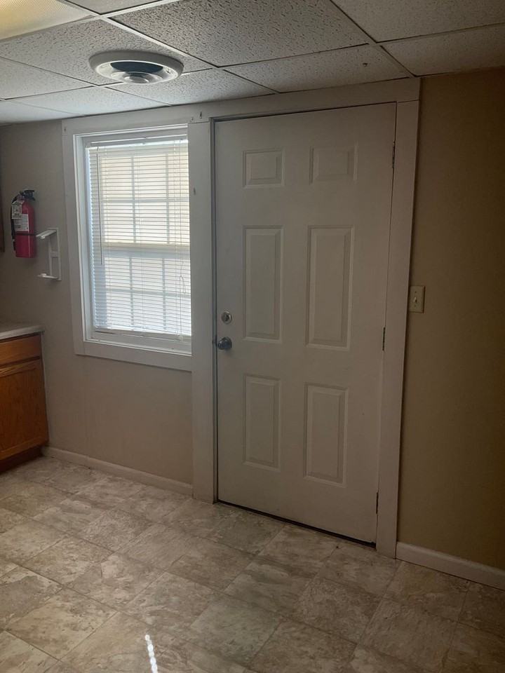 405A E Poos Dr - Photo 4 of 14