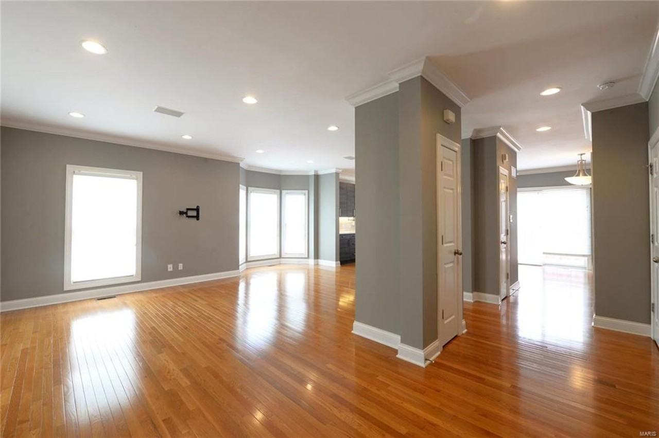 7709 Gannon Ave - Photo 4 of 46