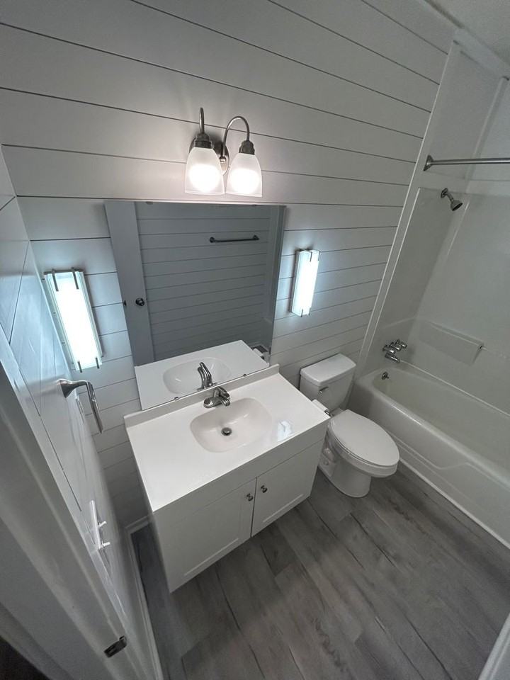 210 Purefoy Rd - Photo 2 of 5