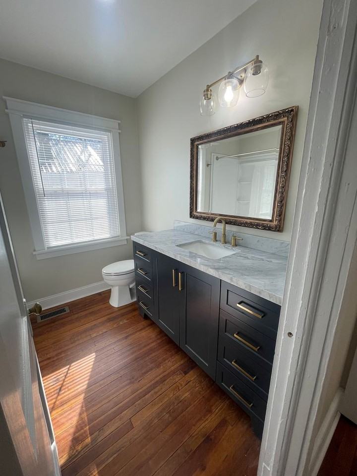 713 E 2nd St - Photo 3 of 8