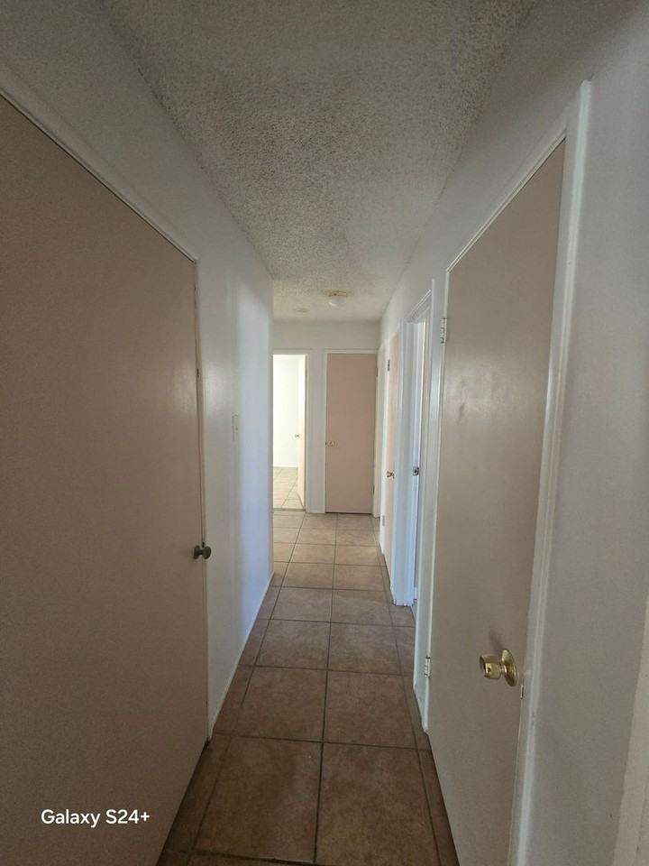 6187 Bagley Ave - Photo 7 of 16