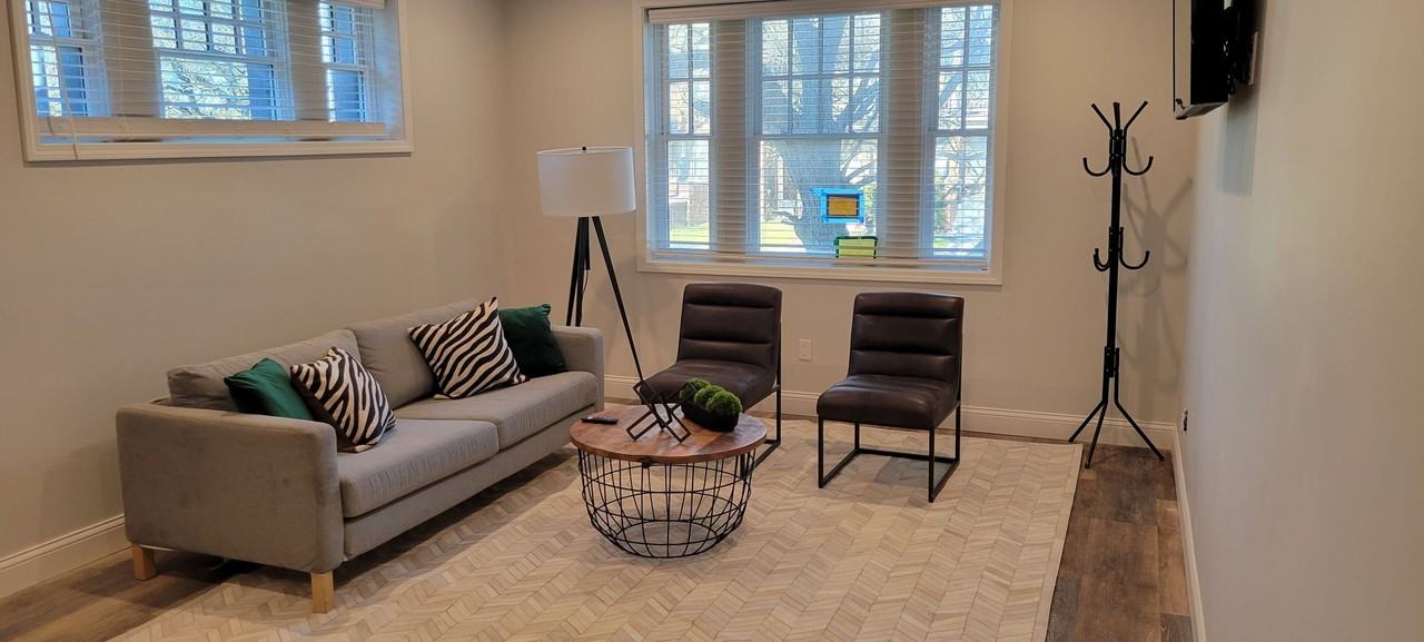 Del Rey Apartments - Photo 5 of 15