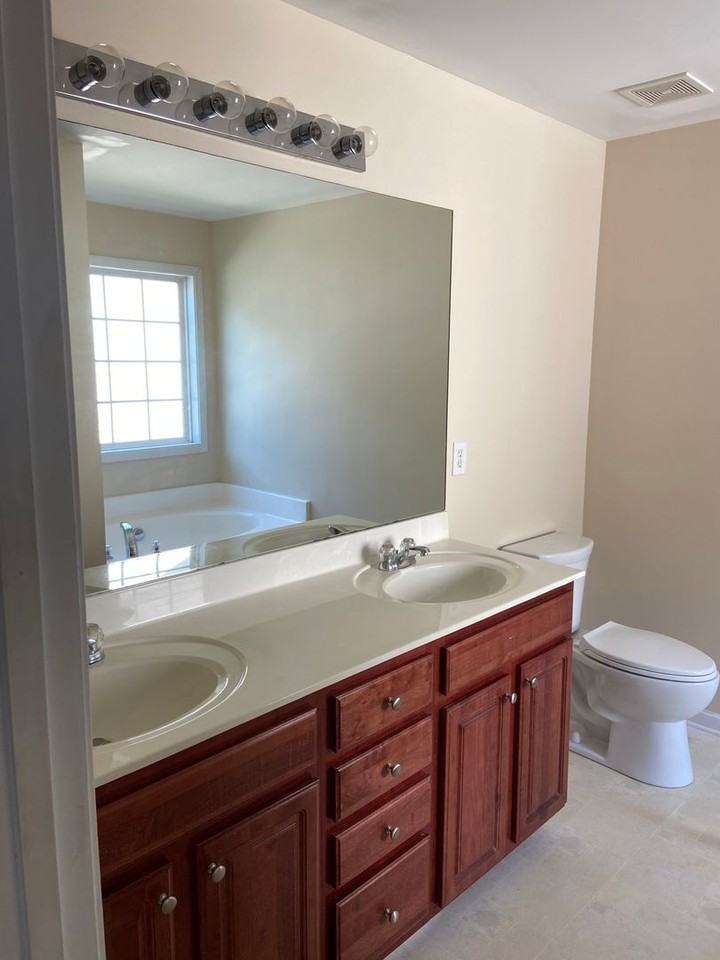 2263 Crimson Creek Ln - Photo 7 of 13