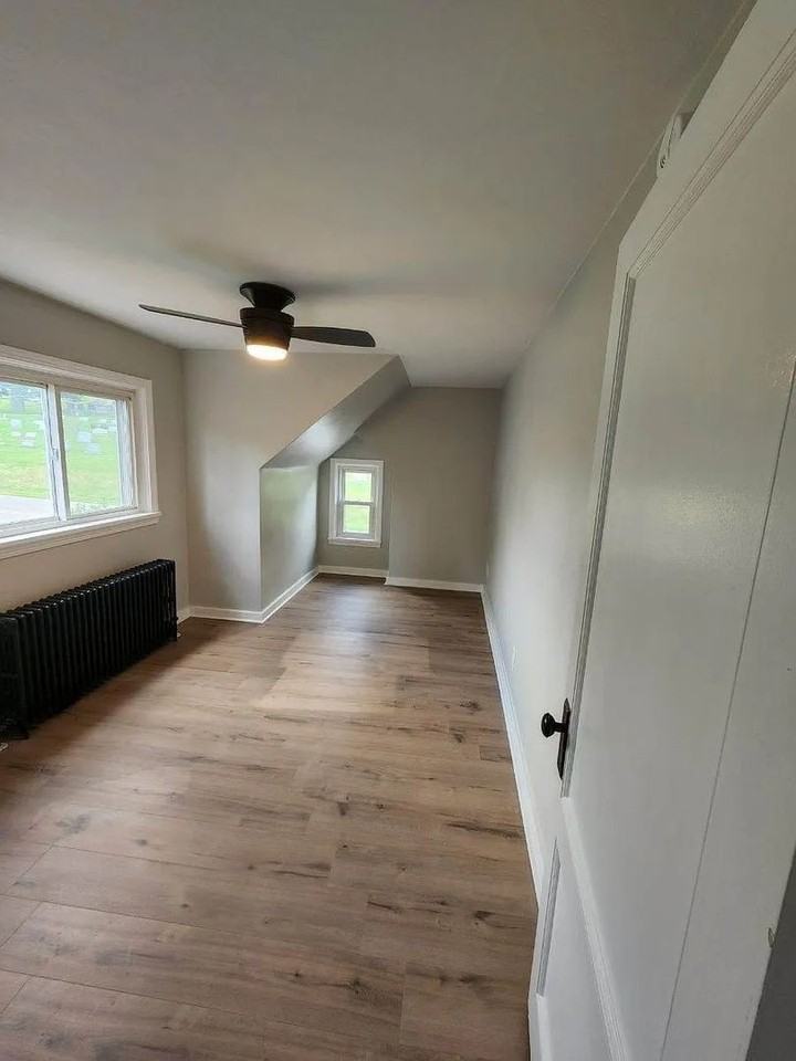 3915 Mount Troy Rd - Photo 7 of 15