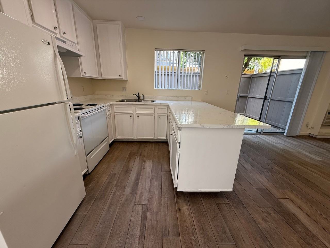Mira Monte Apartments - Photo 5 of 10