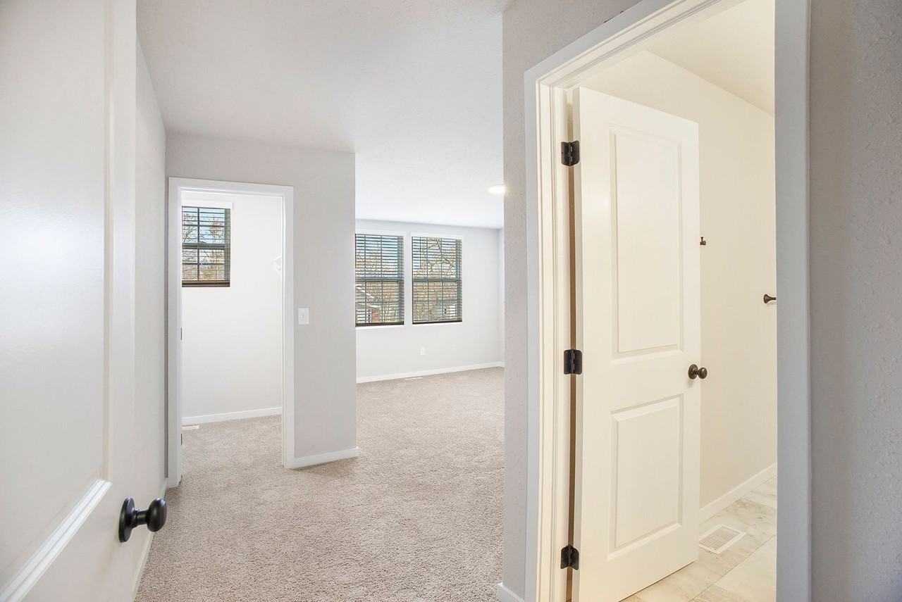 670 Bush Blvd - Photo 4 of 24