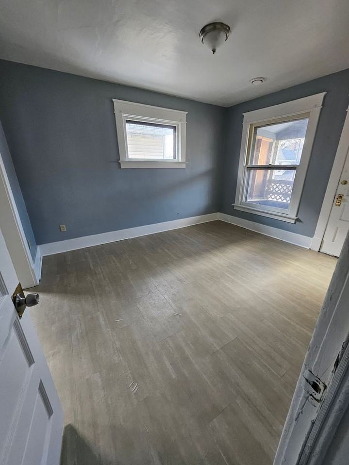 1429 Atkins St #2 - Photo 2 of 11