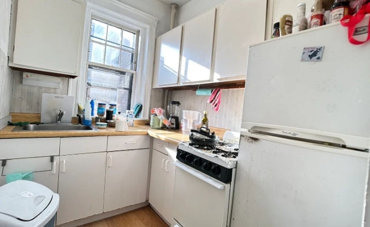 31 Allston St - Photo 3 of 3