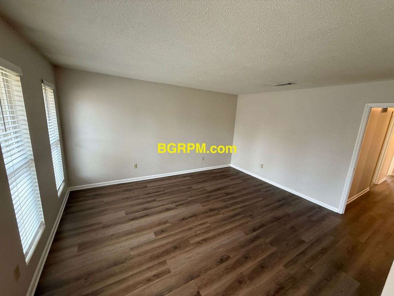 110 Chickasaw Pl - Photo 3 of 20