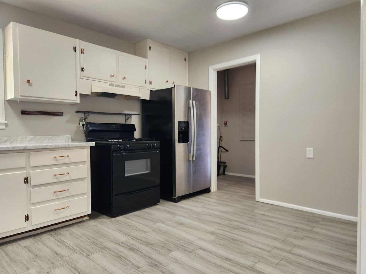 21 Skyline Dr - Photo 6 of 16