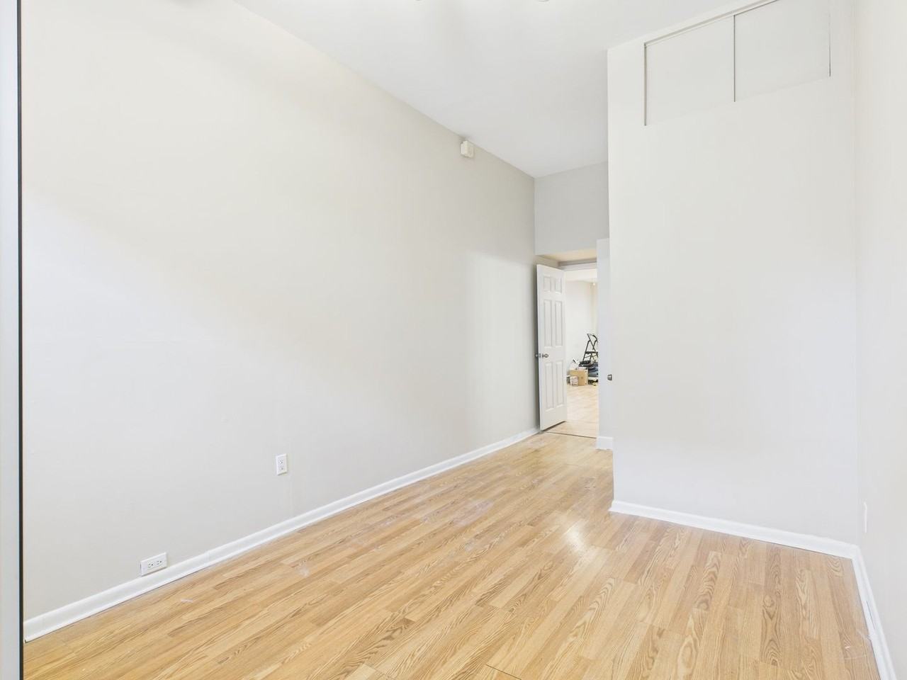 559 N 16th St - Photo 6 of 9