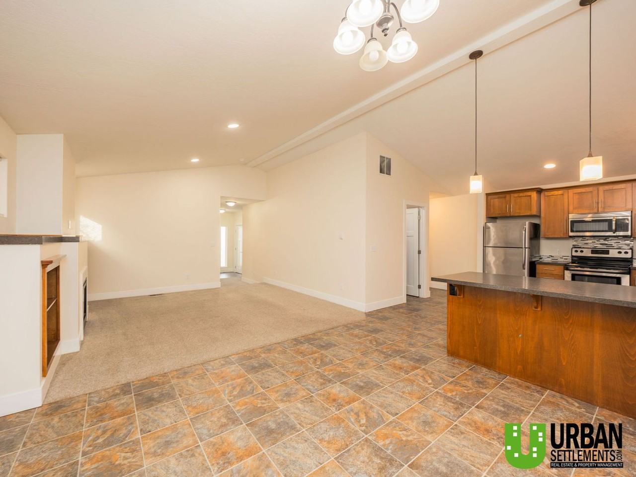 9820 E Knox Ave - Photo 3 of 19