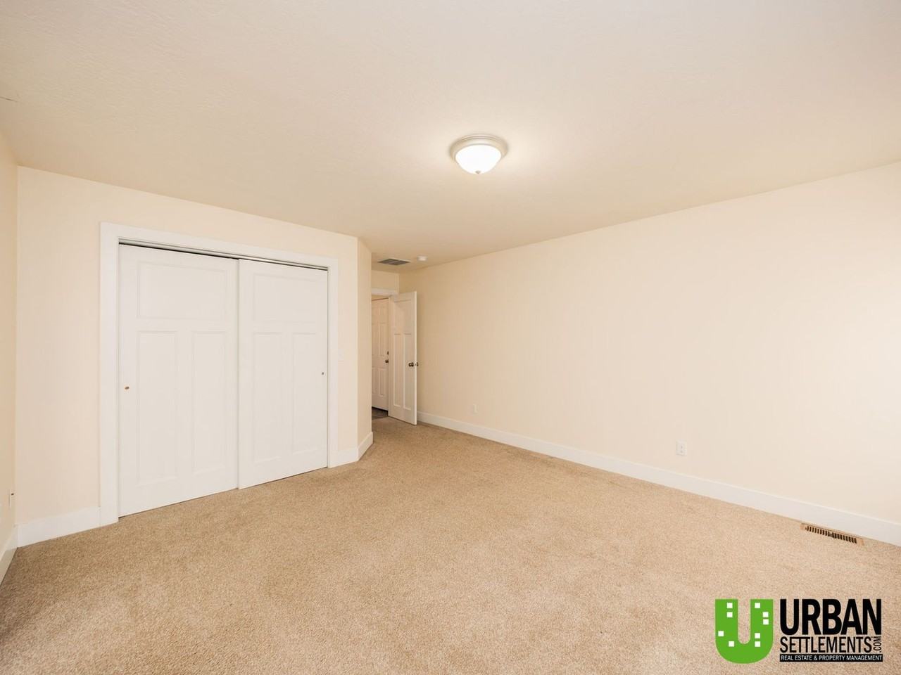 9820 E Knox Ave - Photo 7 of 19