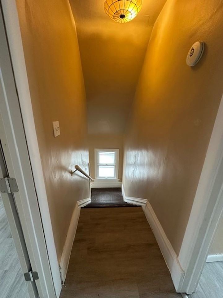 2007 W Alice Ave - Photo 7 of 17