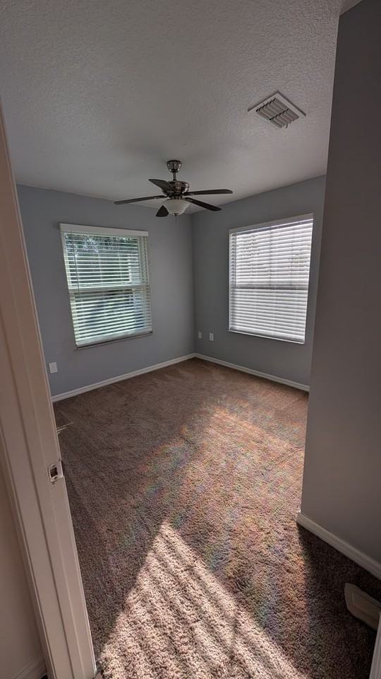 1019 W Anderson St - Photo 4 of 24