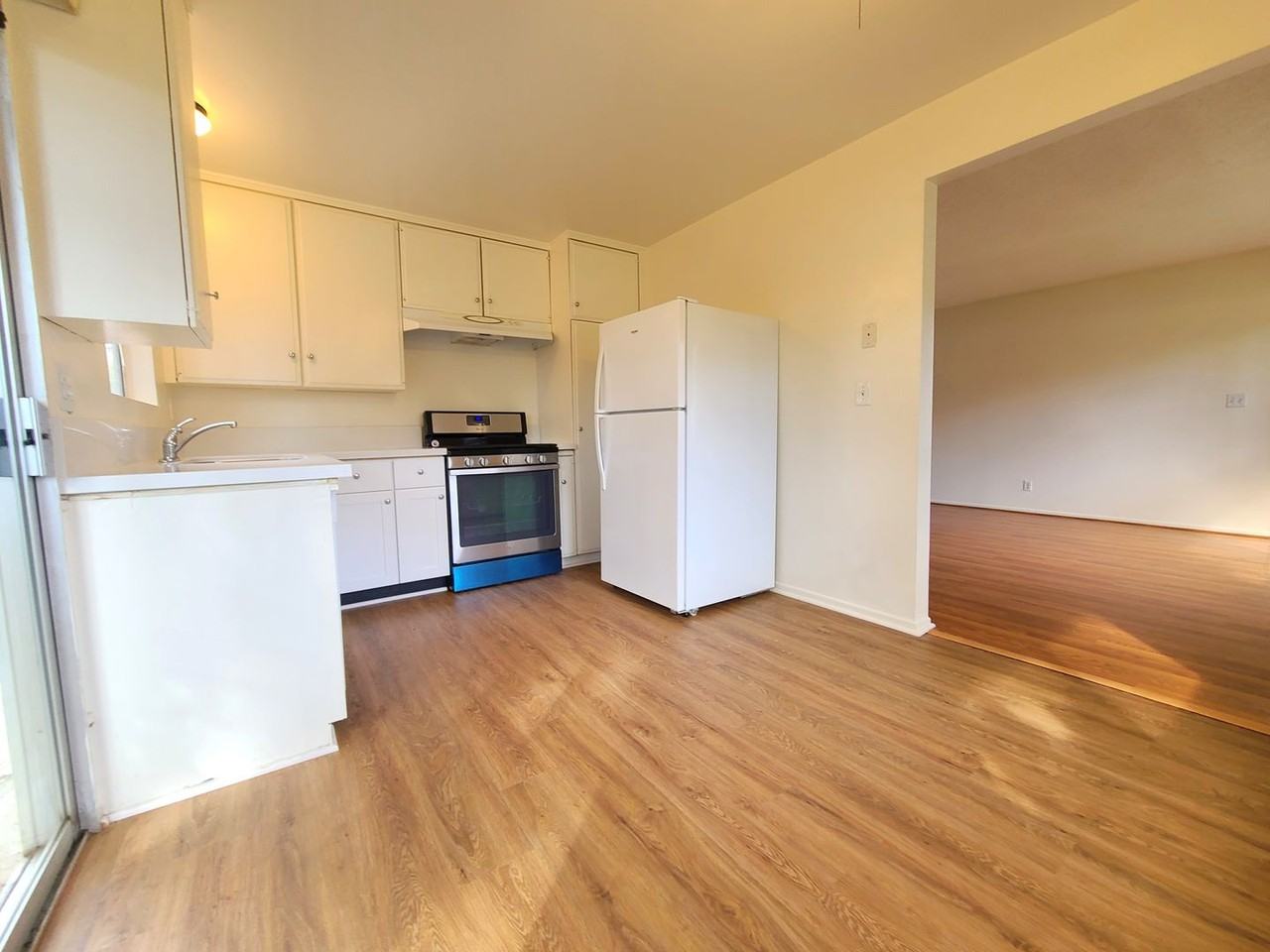 25258 Taylor St - Photo 6 of 18