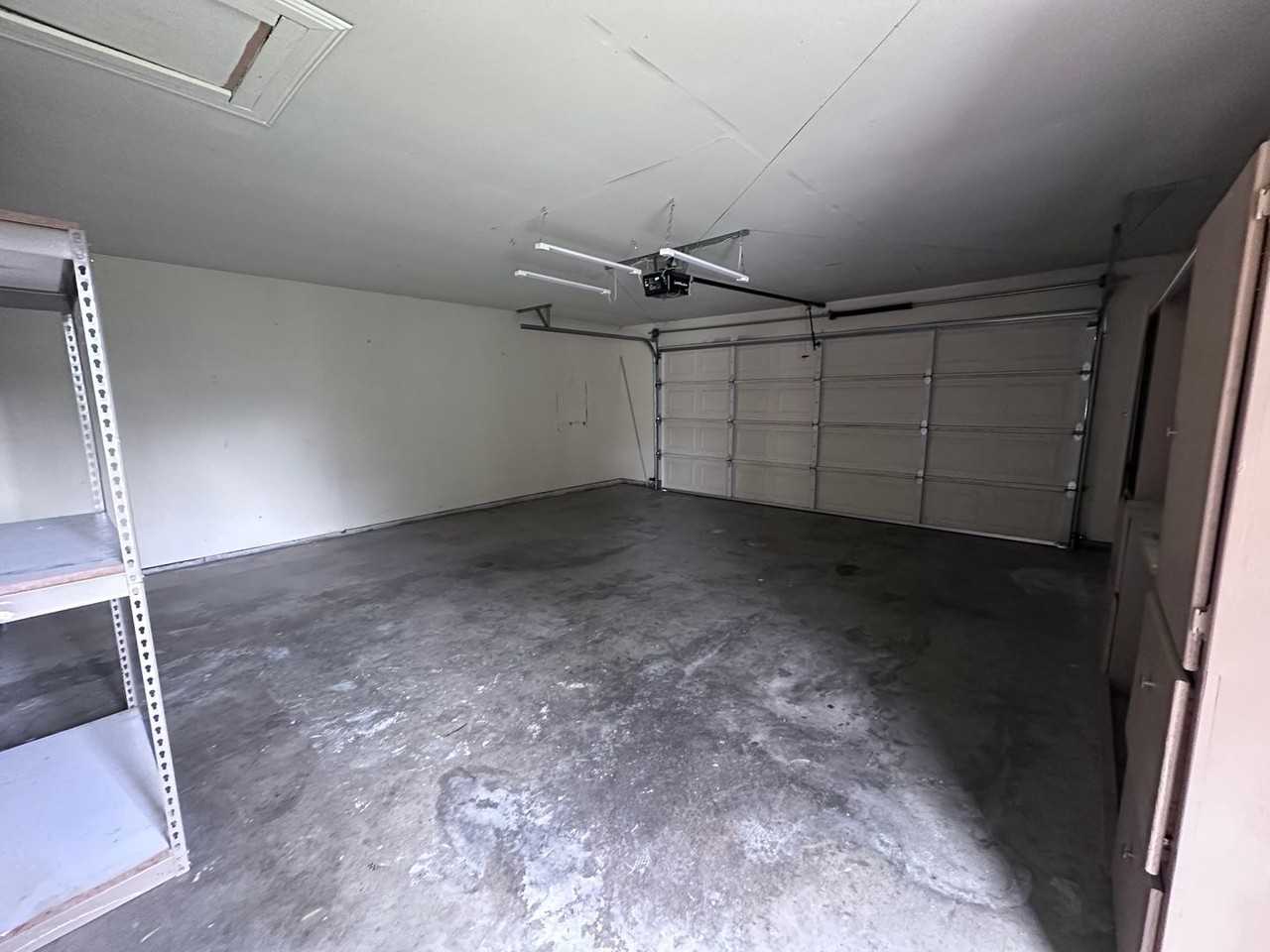 3829 W Hillsdale Ave - Photo 3 of 18