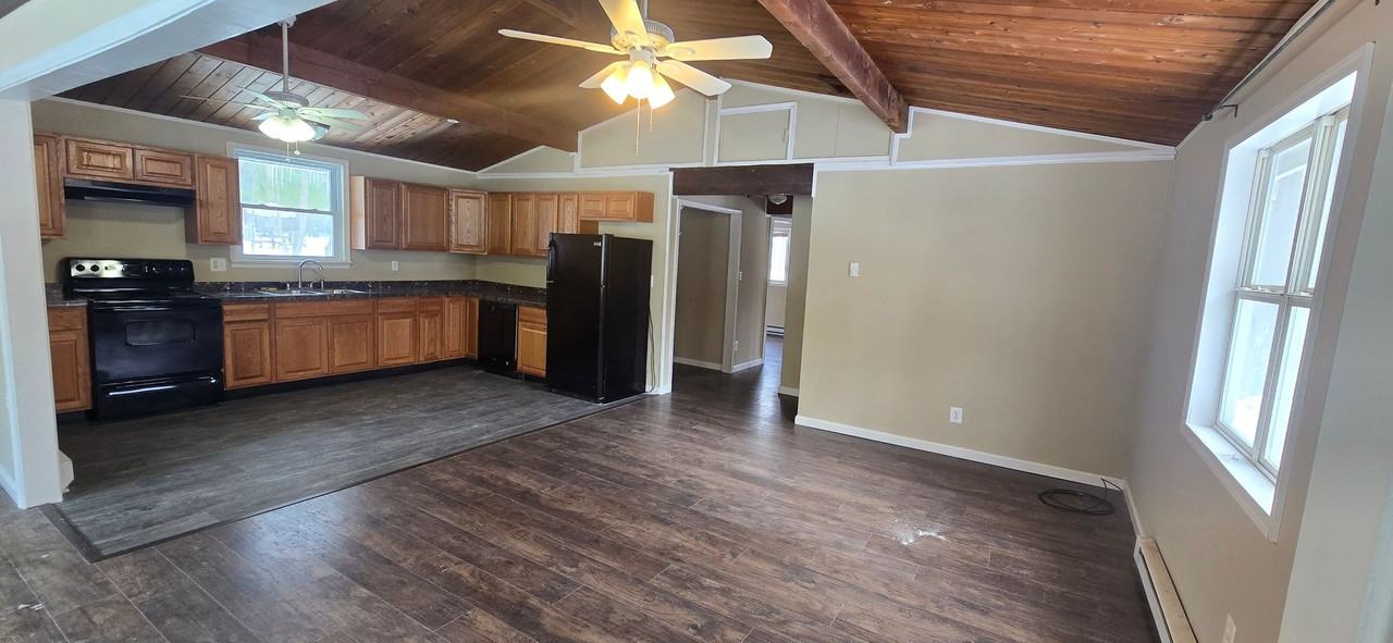 204 Dogwood Ln - Photo 4 of 11