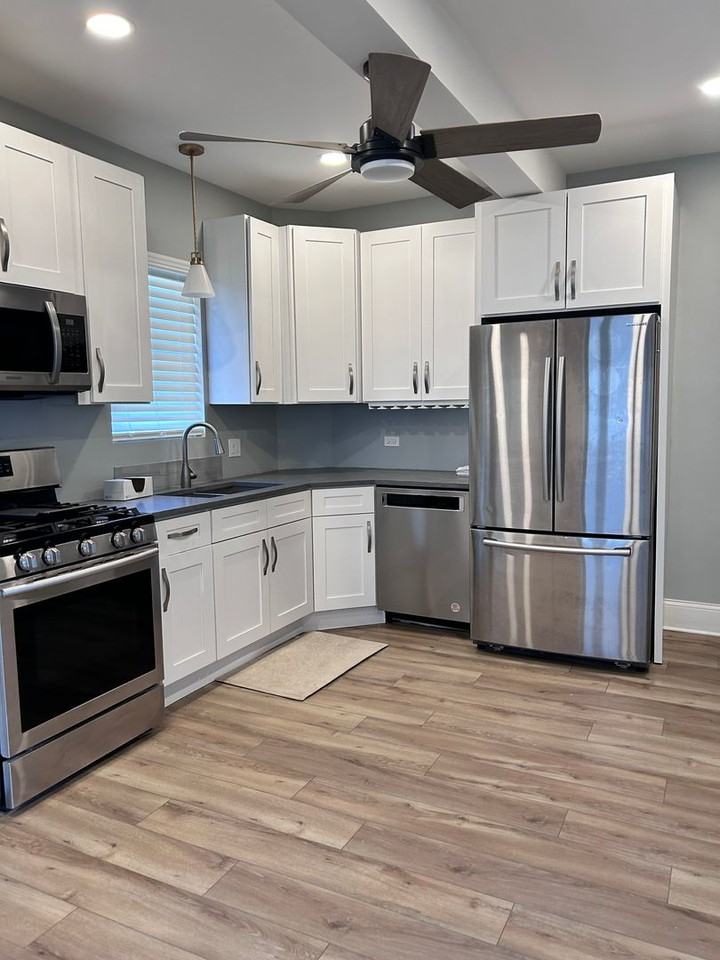 729 Lebanon St - Photo 2 of 23