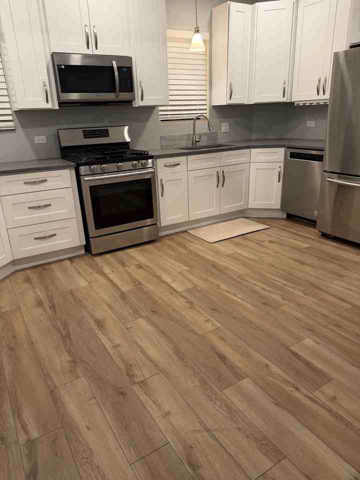 729 Lebanon St - Photo 3 of 23