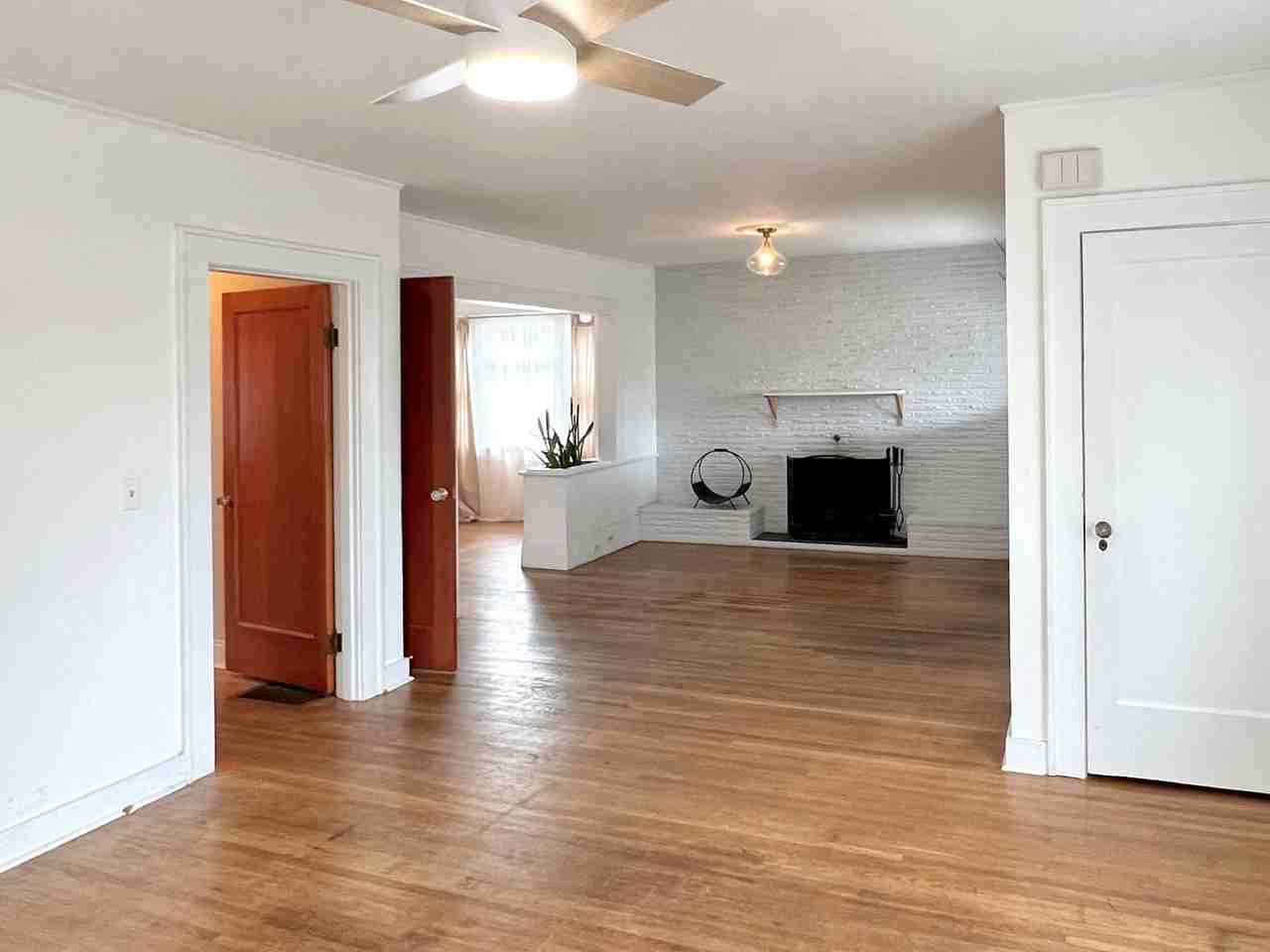 3524 Ne 78th Ave - Photo 4 of 33