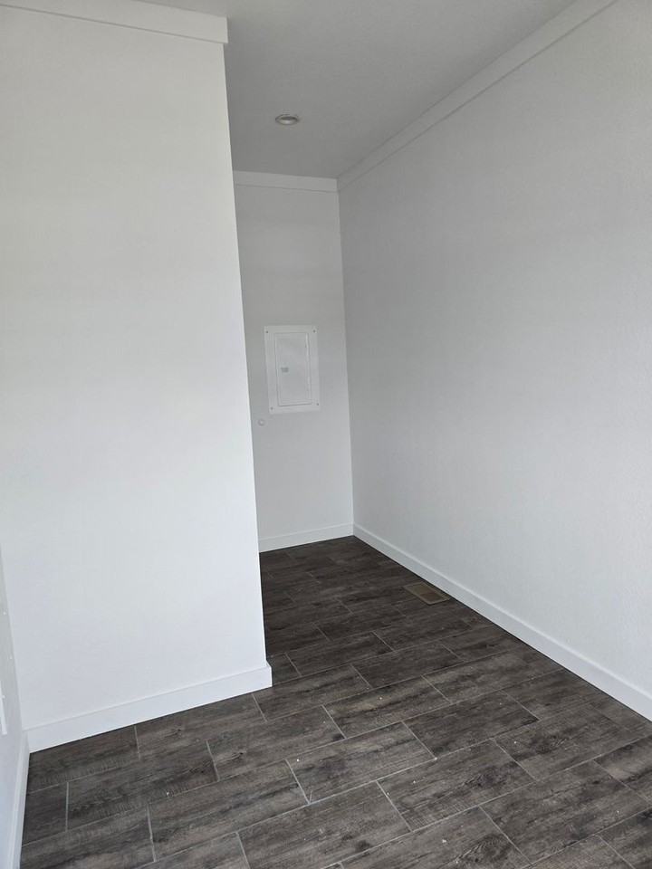 383 S 3rd Ave - Photo 7 of 16