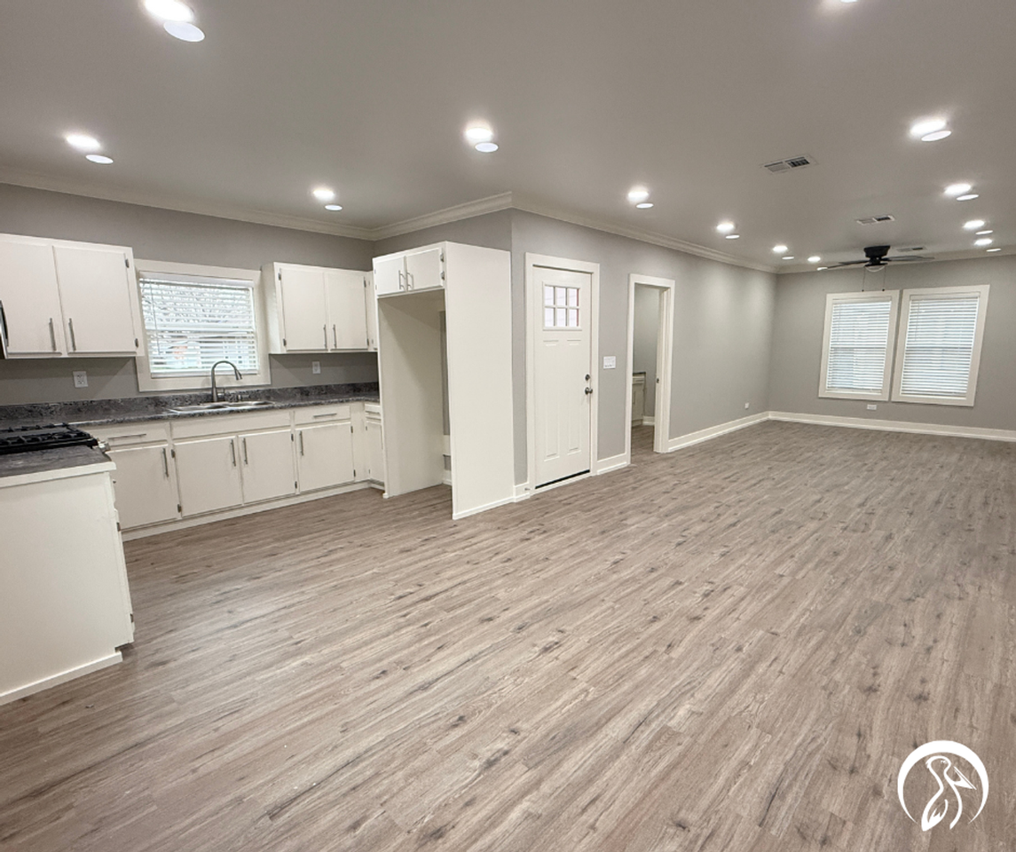 207 Coleman Ave - Photo 2 of 11