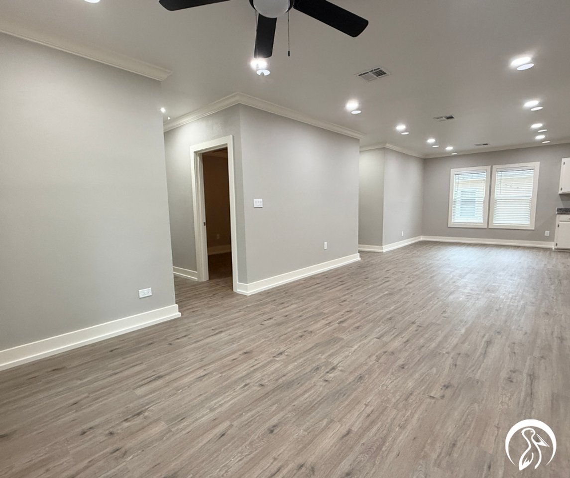 207 Coleman Ave - Photo 4 of 11