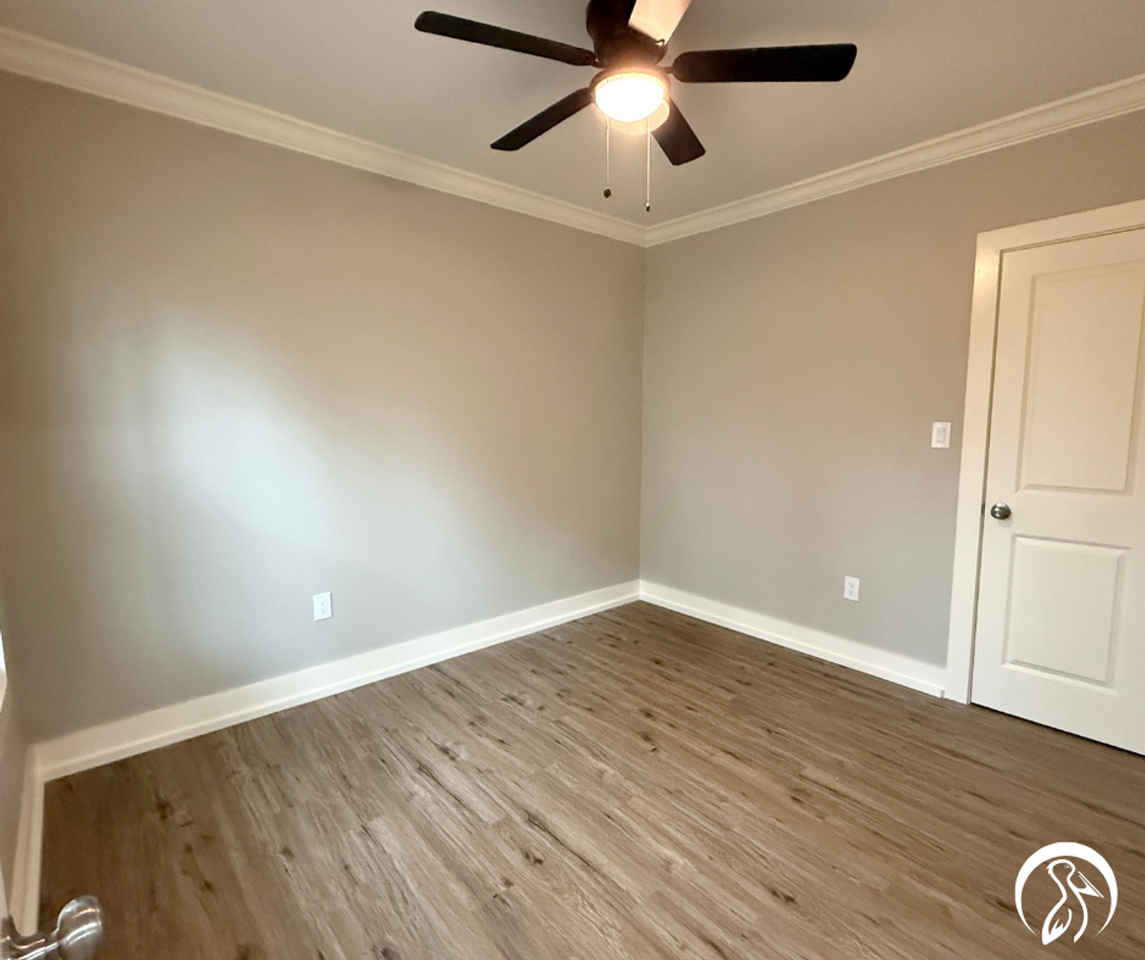 207 Coleman Ave - Photo 7 of 11