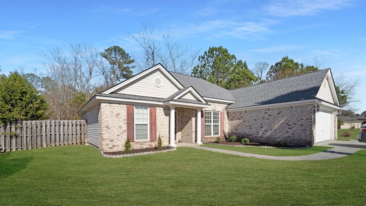238 Sweetwater Station Dr - Photo 3 of 38