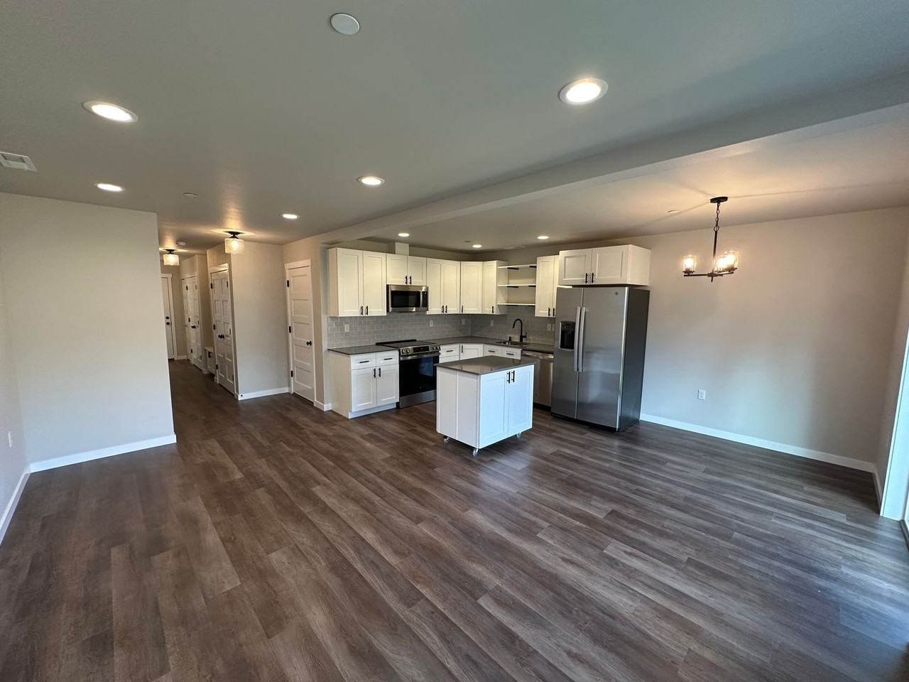 1818 Chipman St Se - Photo 4 of 23