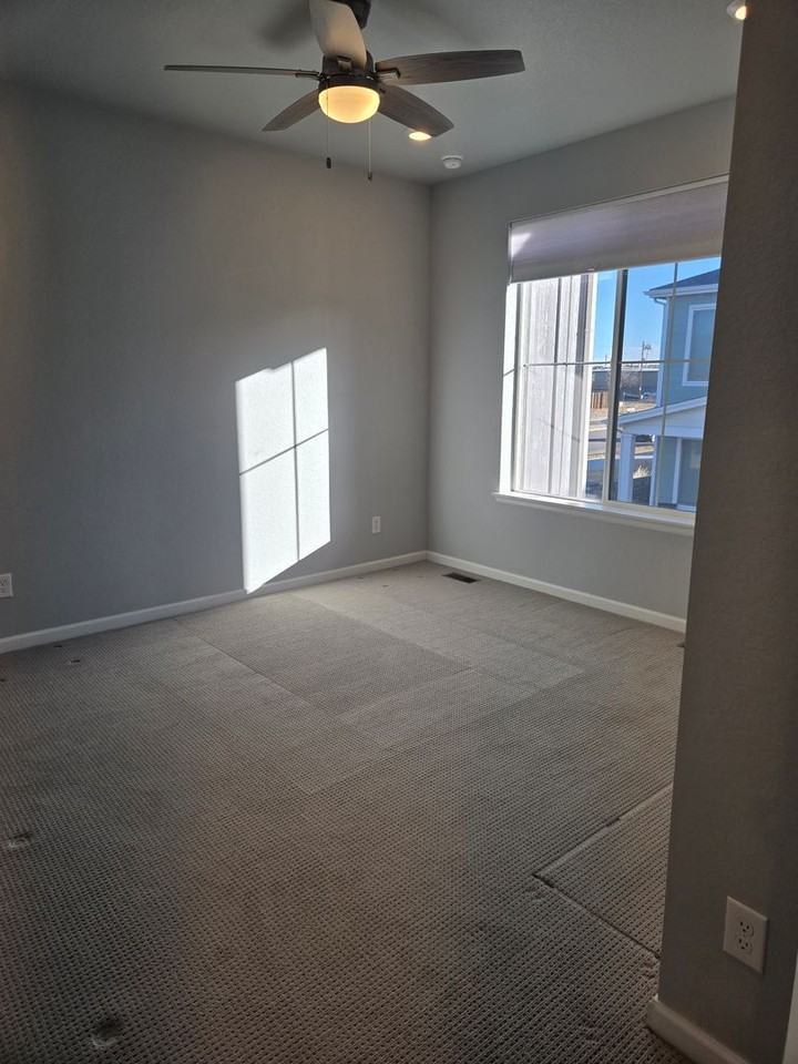 1830 S Poplar Ct - Photo 6 of 14