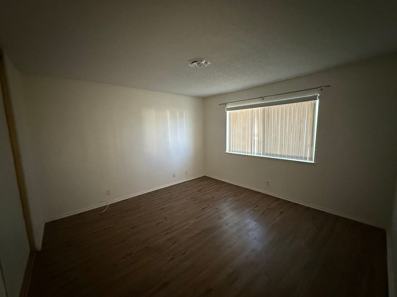 26097 Doverwood Pl - Photo 4 of 16