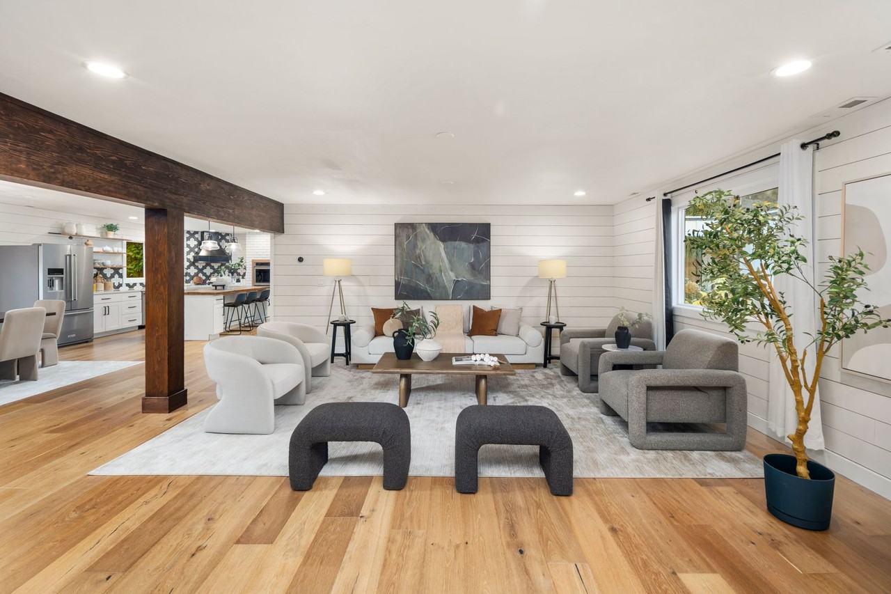 7610 220th Ave Ne - Photo 4 of 37