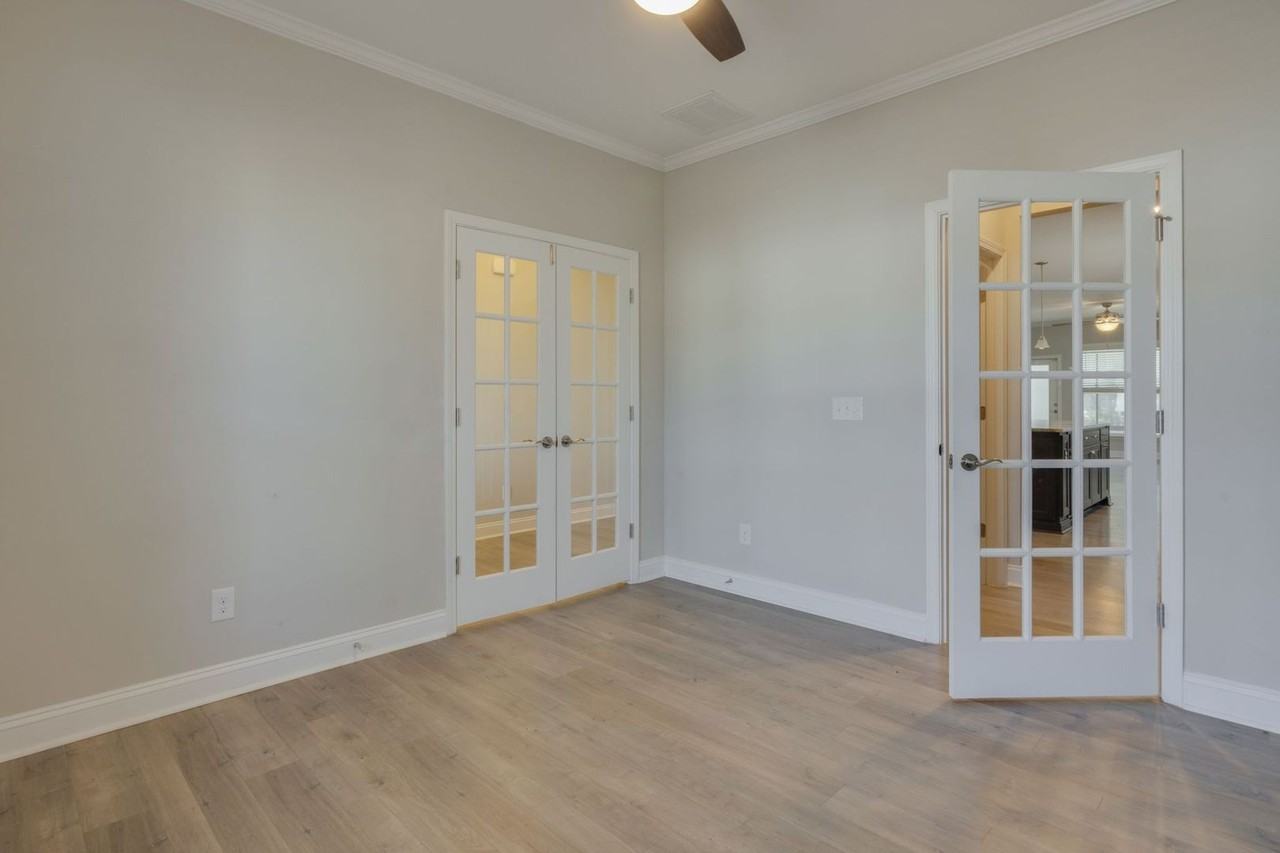 38 Wheelhouse Way - Photo 7 of 32