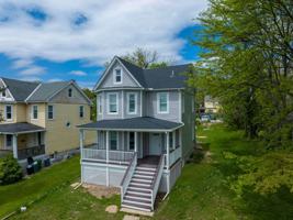 featured image of 426 Evesham Ave