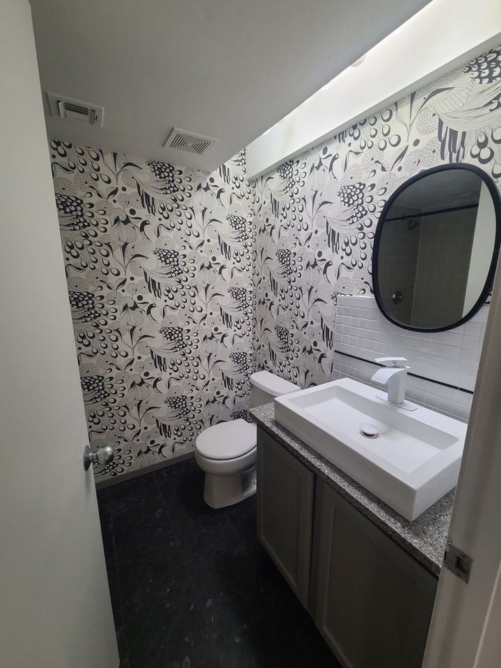 3118 E Macenroe Ln - Photo 5 of 8