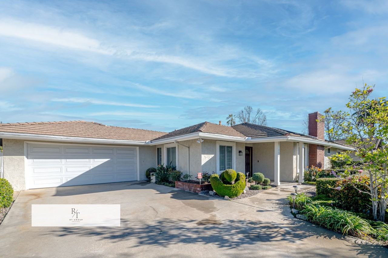 157 Christina St - Photo 2 of 36