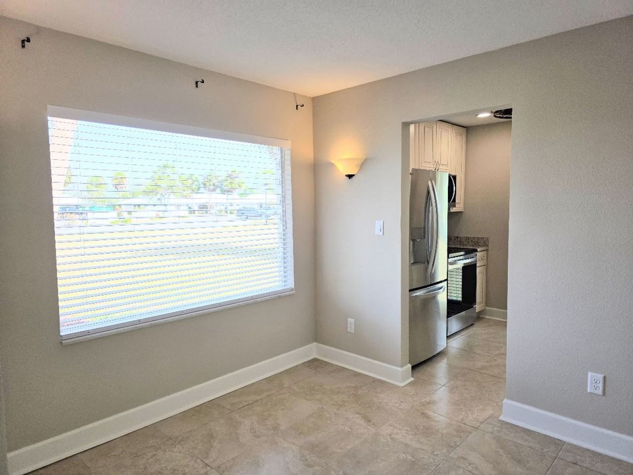 11612 W Kingfisher Ct - Photo 3 of 35