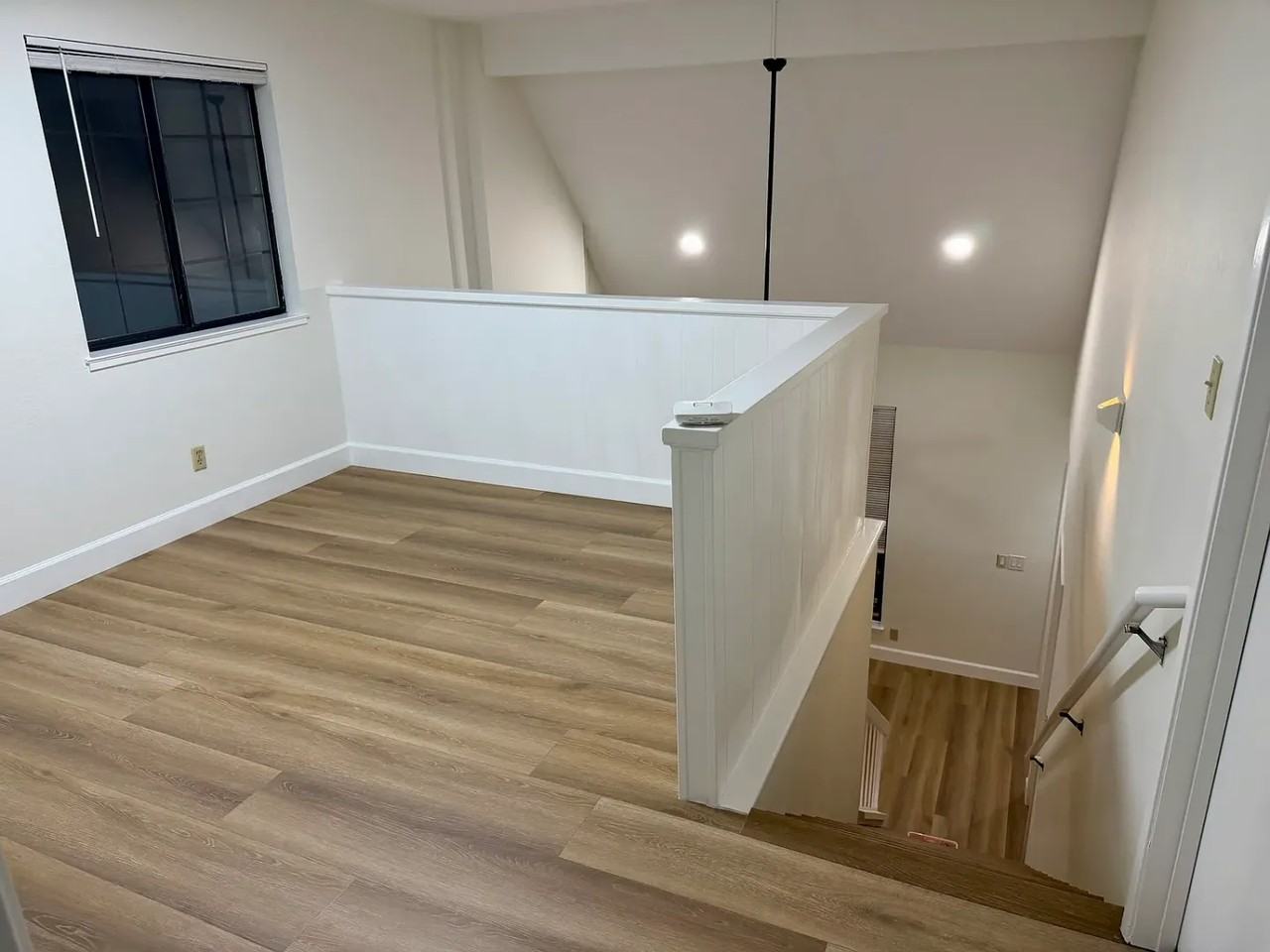 1009 Chula Vista Ter - Photo 6 of 13