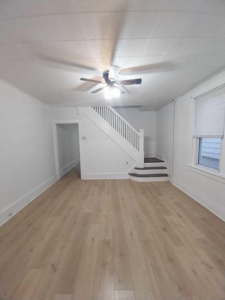 8 S 20th St - Photo 3 of 10