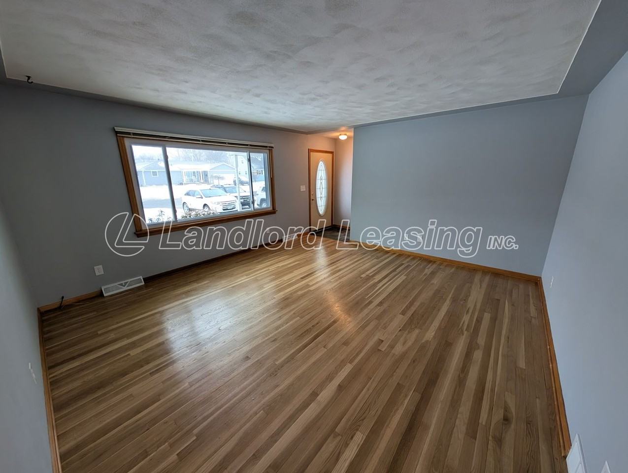 780 Terra Ln - Photo 2 of 23