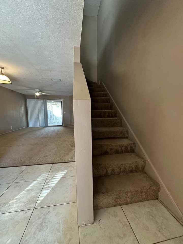 126 Inlet Reach Cir - Photo 6 of 13